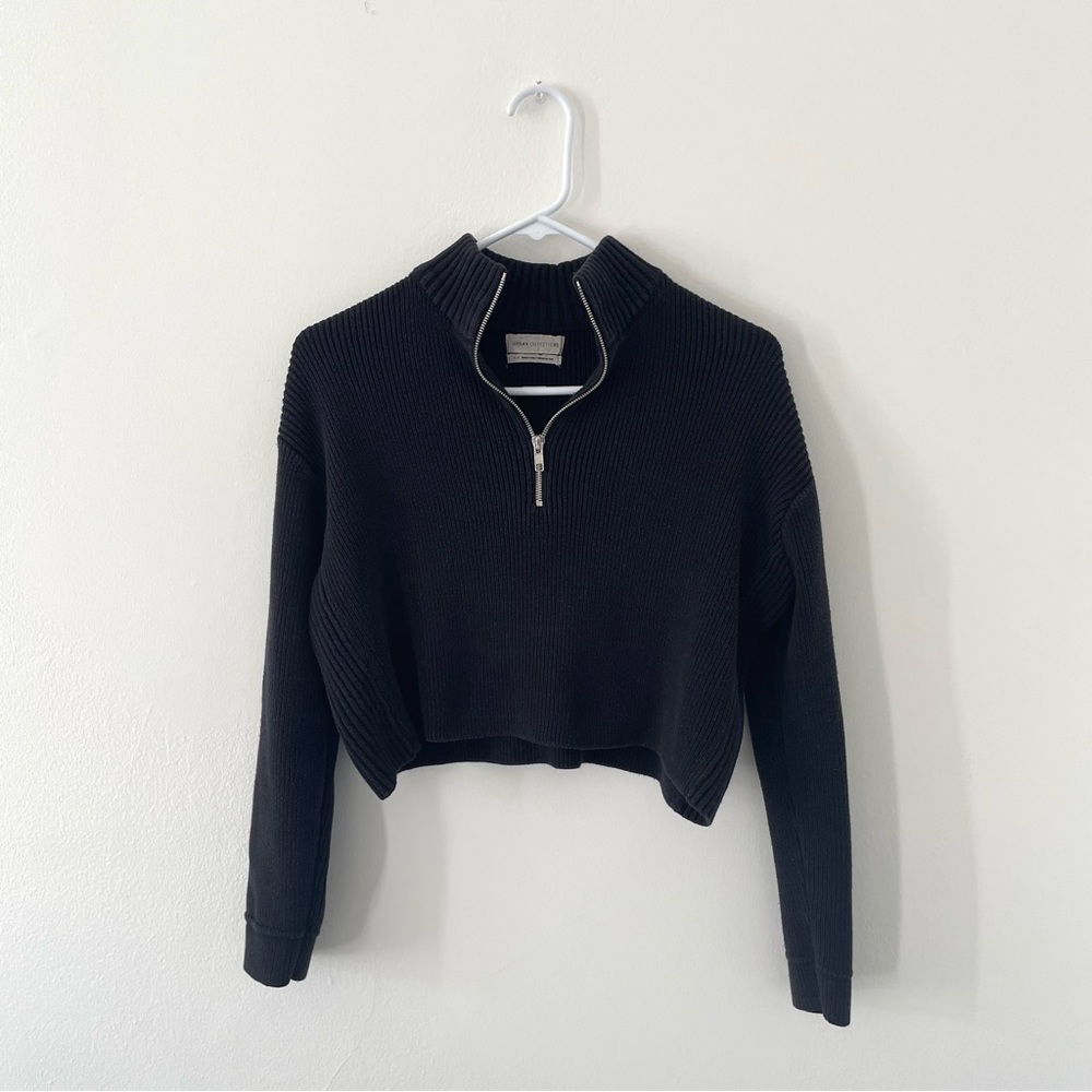 urban outfitters black ribbed zip up sweater